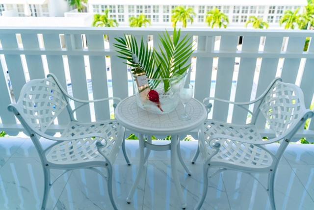 The Soco House - All-Inclusive (Adults Only) Кастри Экстерьер фото
