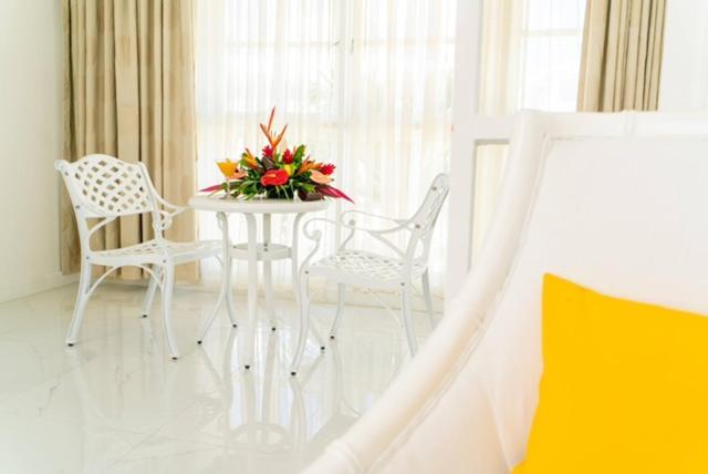 The Soco House - All-Inclusive (Adults Only) Кастри Экстерьер фото